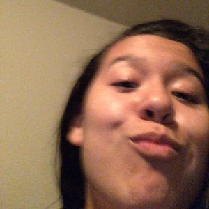 Meet your Posher, Mia